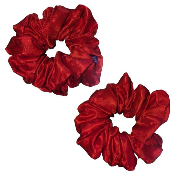 Large satin scrunchies bright red color hand crafted - Picture 2 of 4